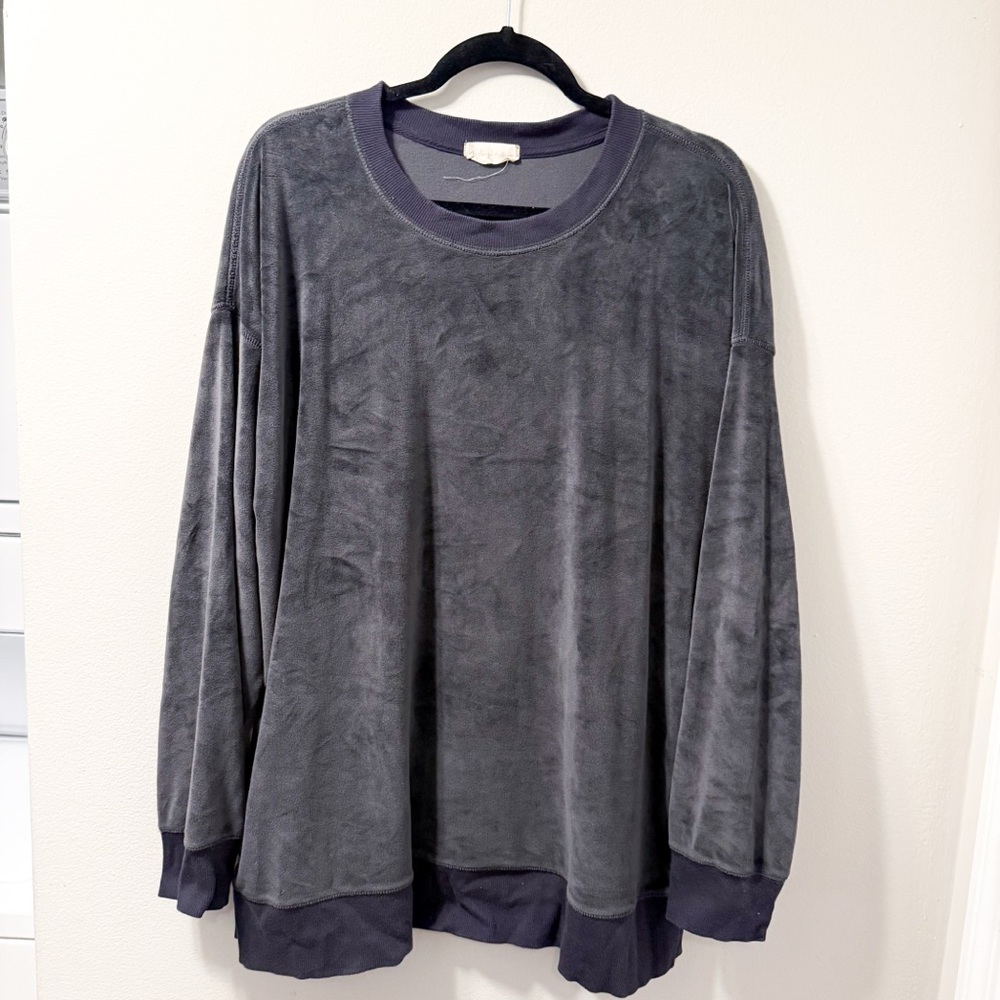 Altar'd State Gray Sweatshirt